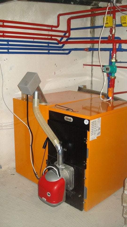 Τοποθέτηση λέβητα πέλλετ