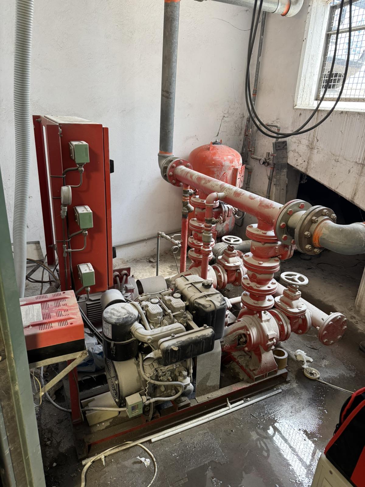 Συντήρηση πυροσβεστικού συγκροτήματος